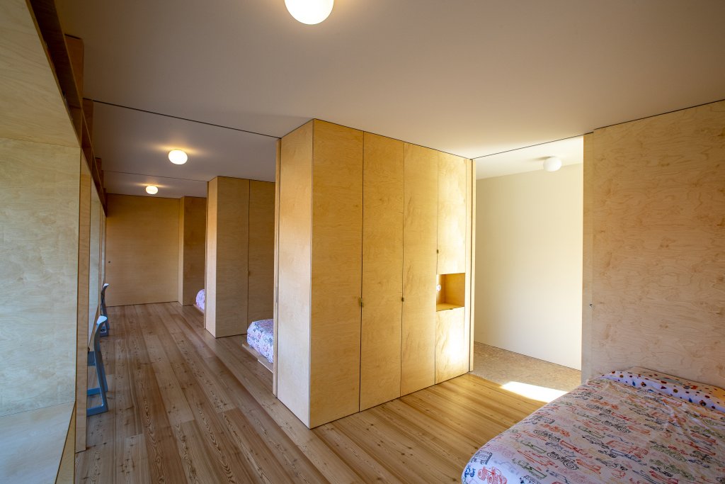 _SPM0200JΘNIOR SUITES
