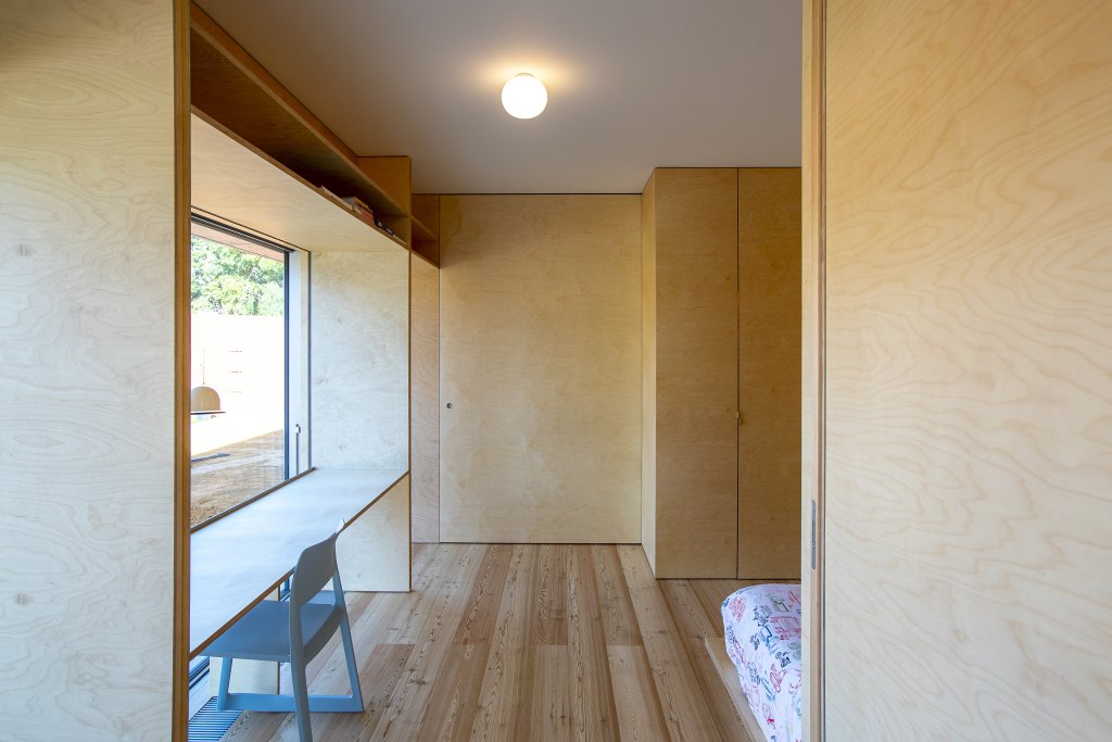 _SPM0225JΘNIOR SUITES