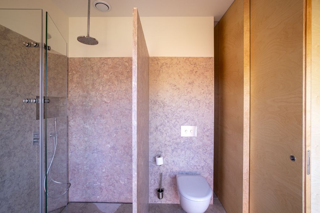 _SPM0334JΘNIOR SUITES