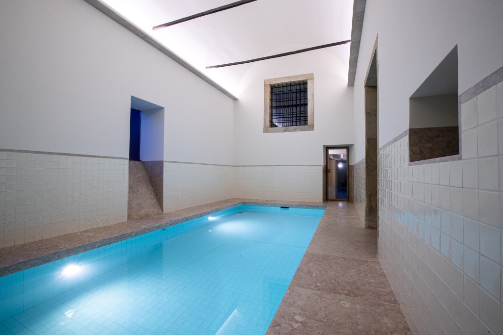 _SPM0868PISCINA INTERIOR