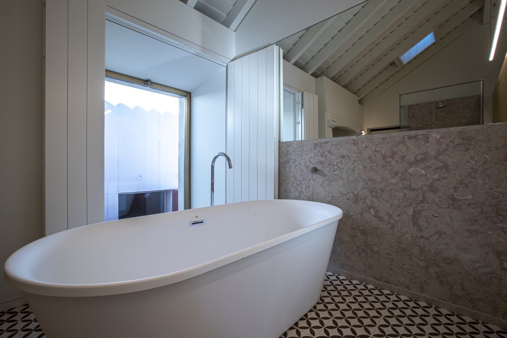_SPM9552WC MASTER SUITE